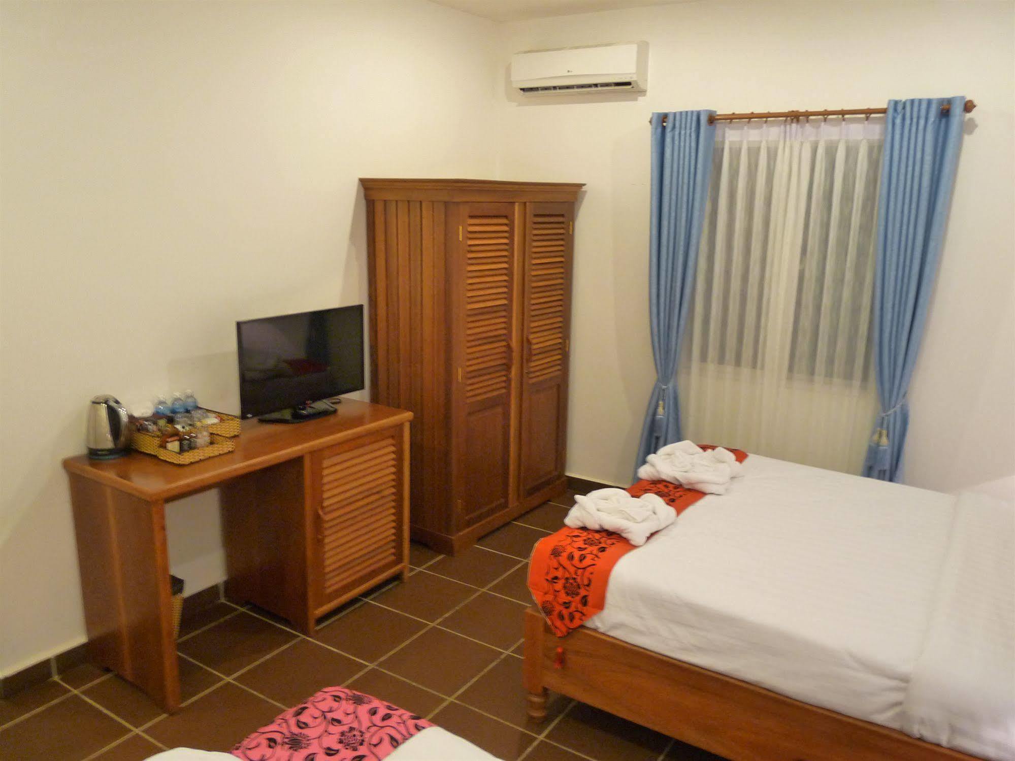 The Blue Corner Boutique Hotel Phnompen Kültér fotó