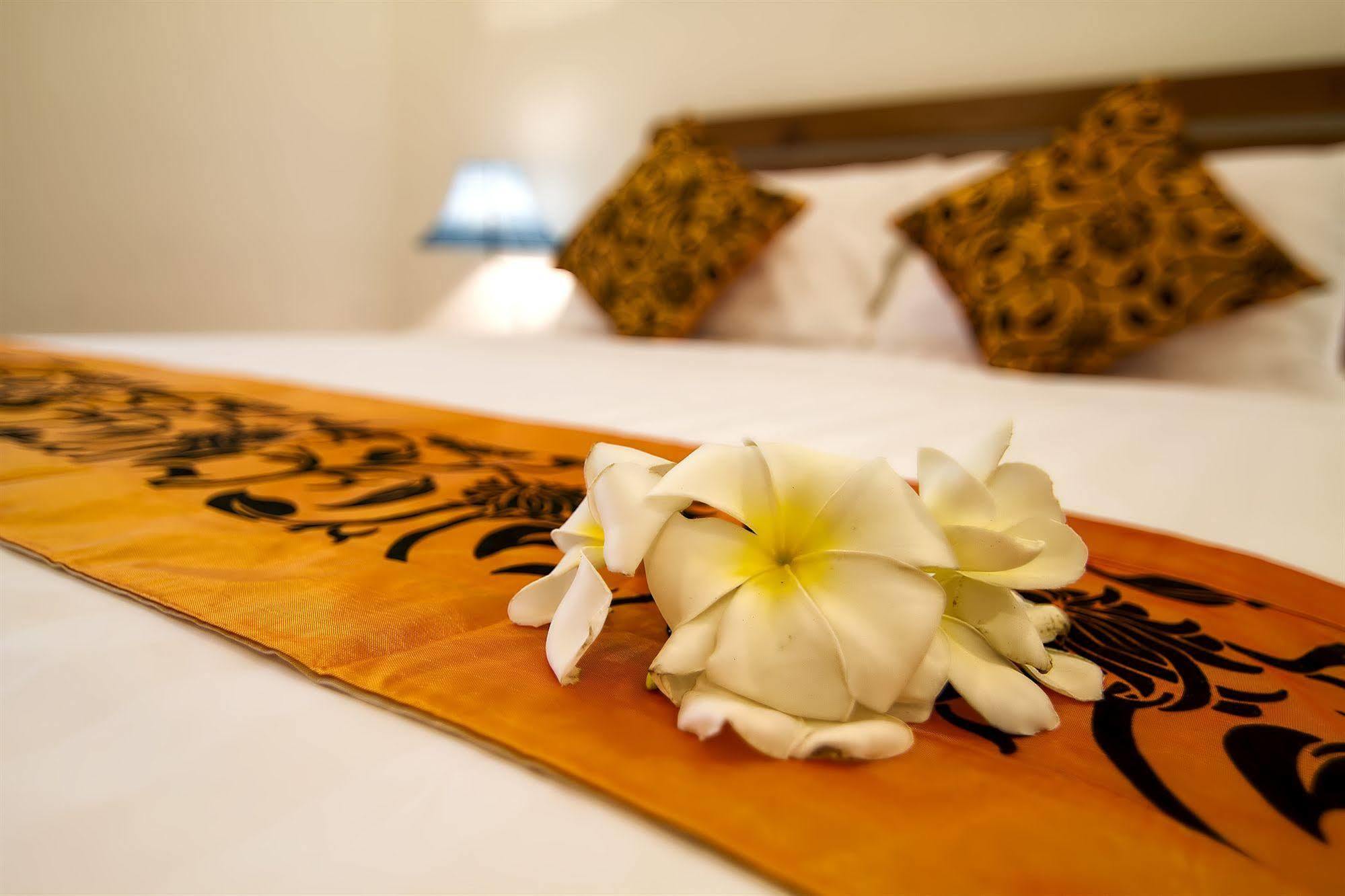 The Blue Corner Boutique Hotel Phnompen Kültér fotó