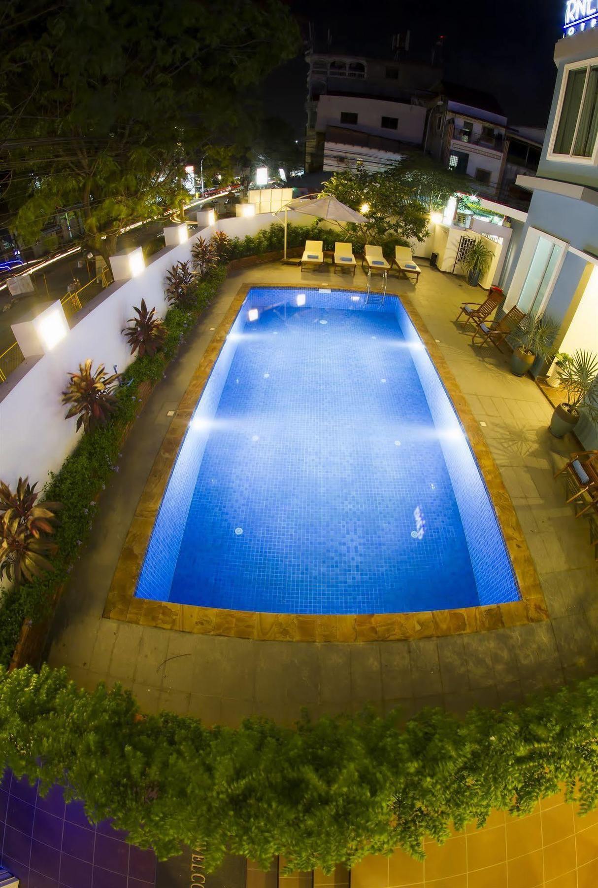 The Blue Corner Boutique Hotel Phnompen Kültér fotó