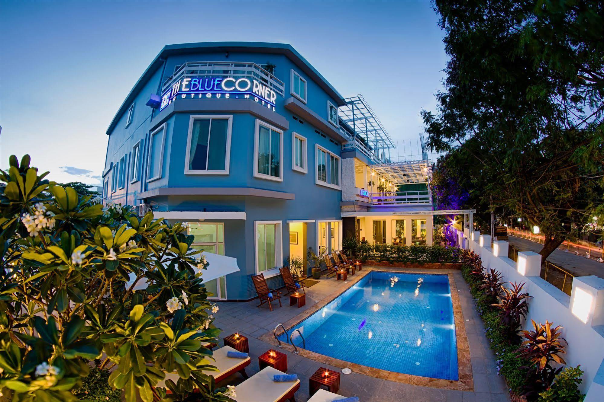 The Blue Corner Boutique Hotel Phnompen Kültér fotó